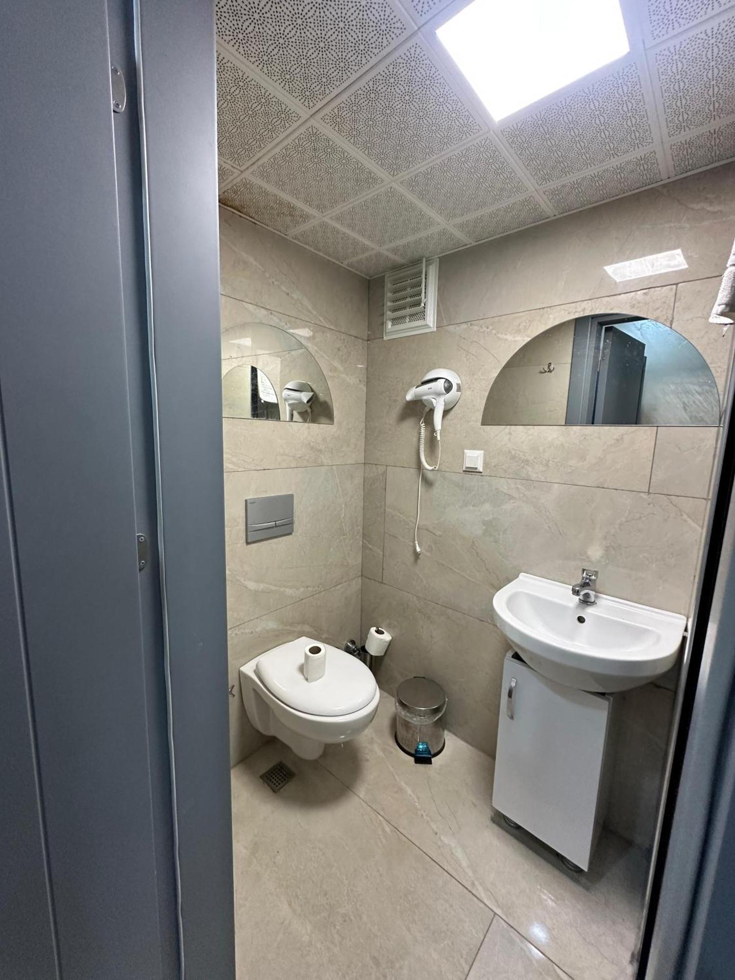 Grand Kybele Hotel Istanbul Bilik gambar
