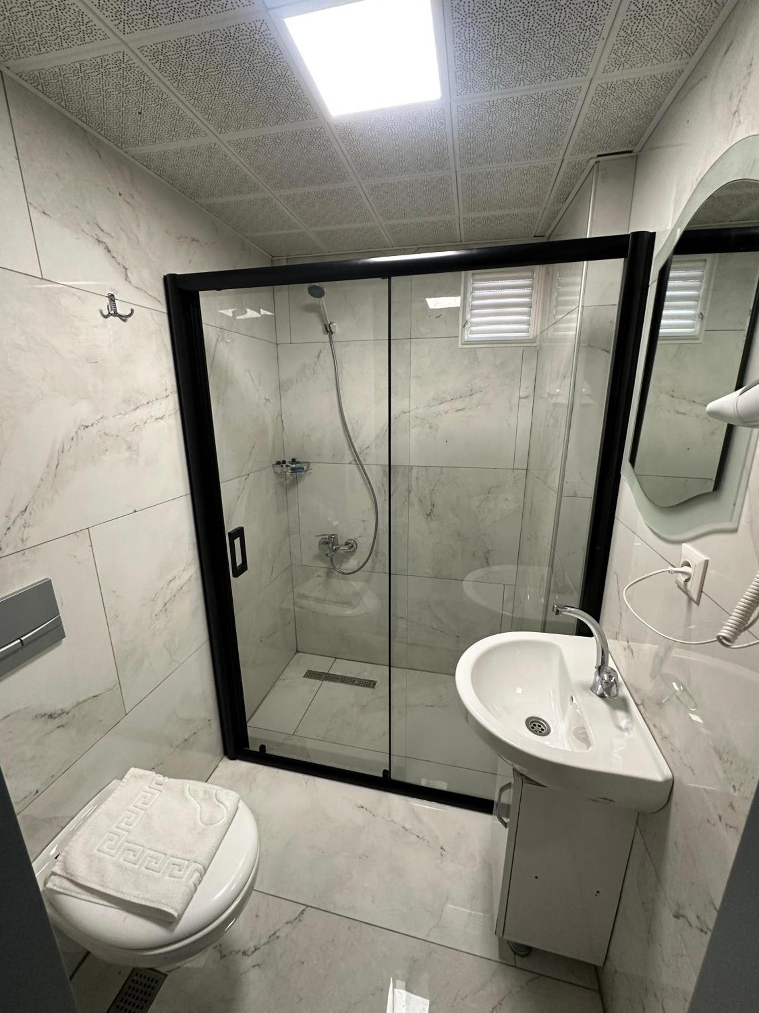 Grand Kybele Hotel Istanbul Luaran gambar
